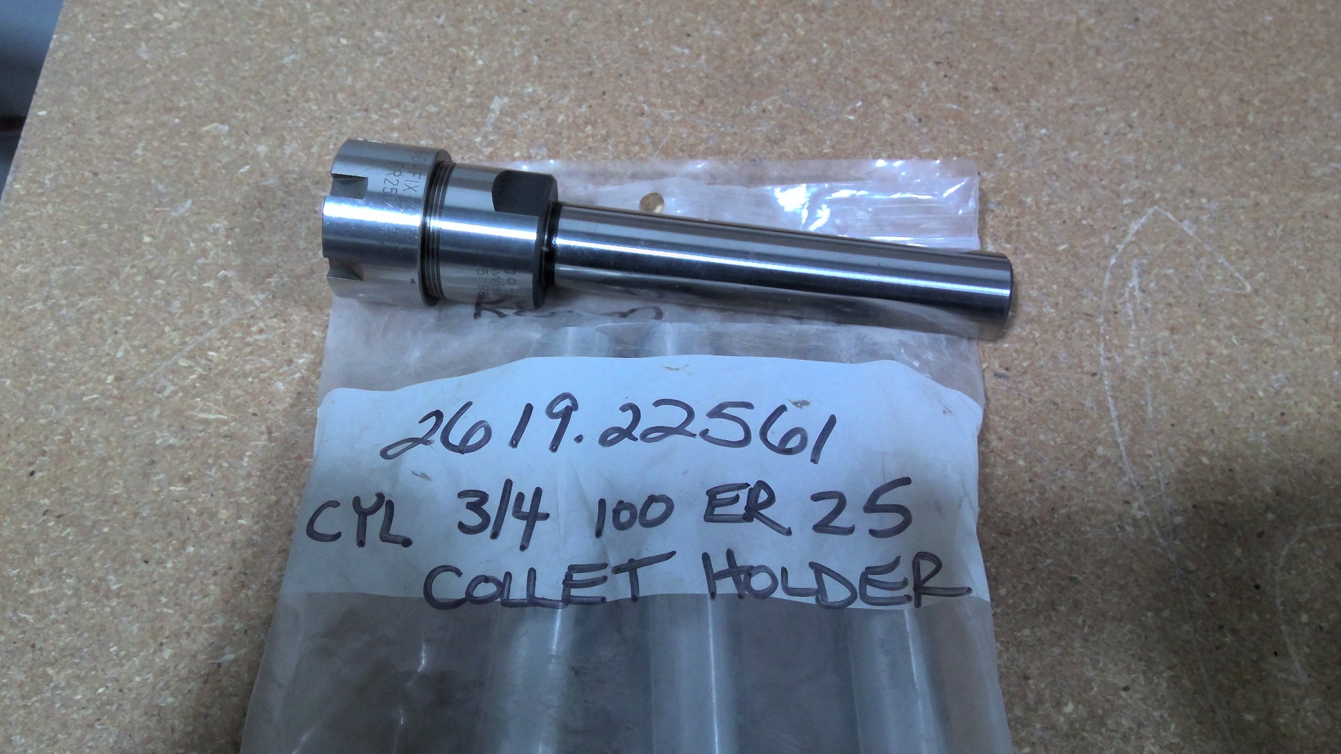 REGO-FIX - 2619.22561 - Collet Chuck: 1.00 to 16.00 mm Capacity, ER25 Collet, Straight Shank