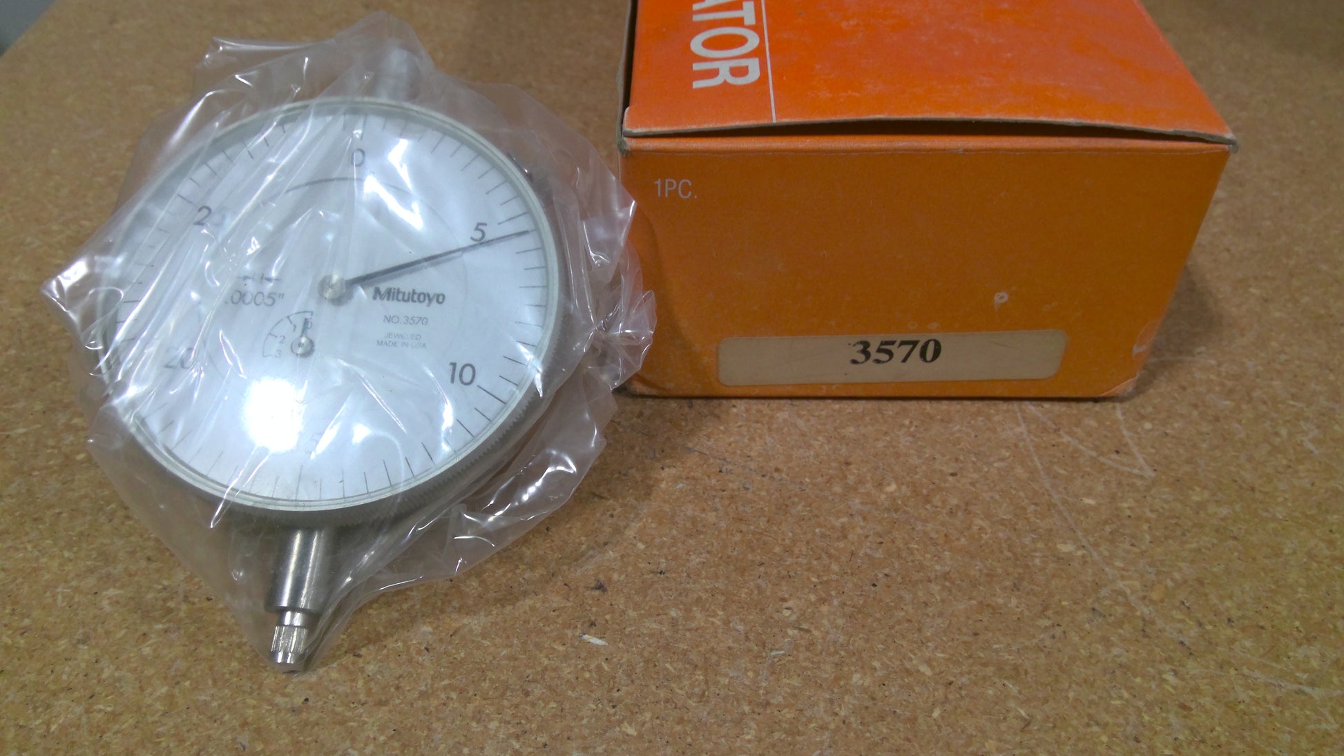 MITUTOYO - Measuring Tool - 3570 MITUTOYO DIAL INDICATOR SERIES 3