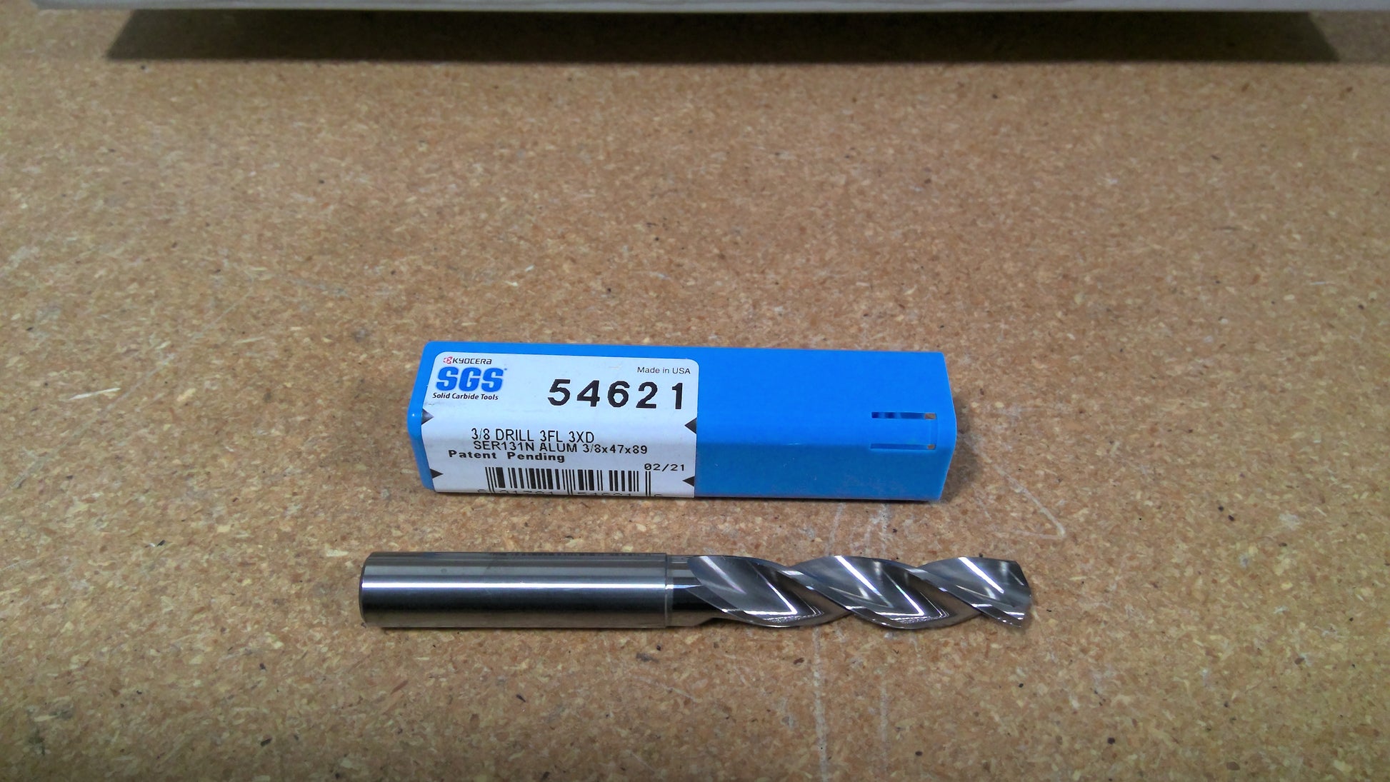 KYOCERA SGS - 54621 - 3/8" (.3750") 3 Flute Carbide 3xD Stub Length Drill, 10mm Shank, 1.8504" Flute, 3.5039" OAL, 124° Point. SGS Hi-PerCarb Series 131N, Bright Finish Uncoated For Aluminum & Non-Ferrous