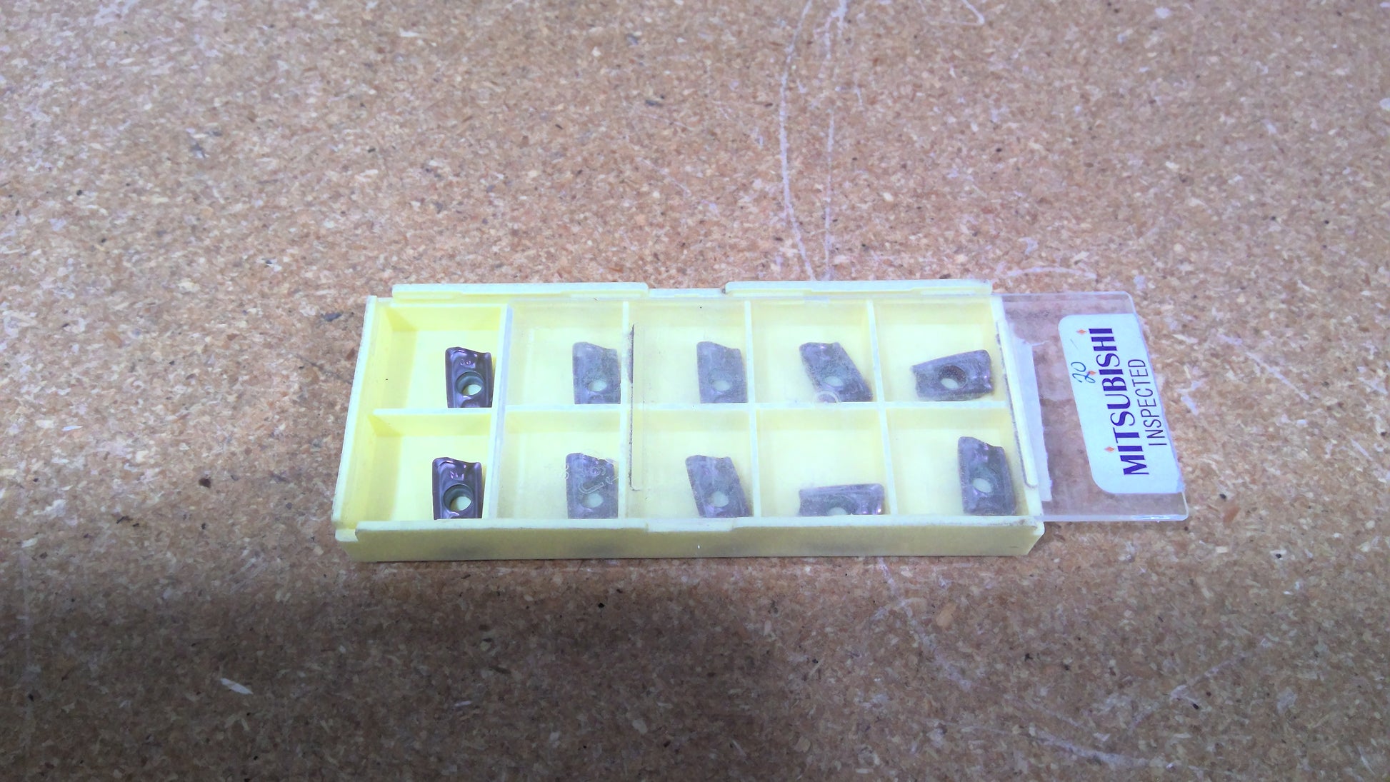 MITSUBISHI - AOMT123608PEER-M VP15TF - CARBIDE INSERTS - PACK OF 10