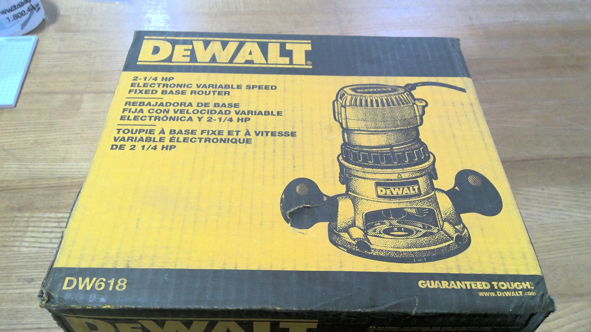 DEWALT - DW618 - CORDED ROUTER - 2-1/4 HP EVS Fixed Base Router with Soft Start